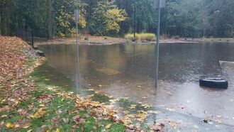 flooded-basketball-court